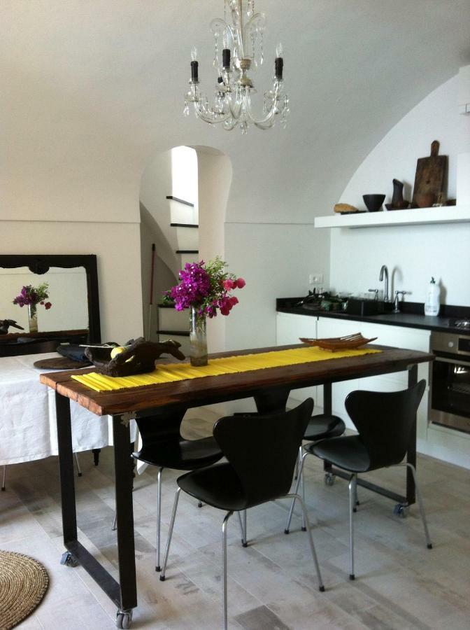 House In Grimaldi. Spectacular View Over The French Riviera! 그리말디 외부 사진